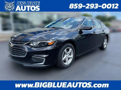 Used 2017 Chevrolet Malibu LS w/ LPO, Convenience Package 2 FWD image 1