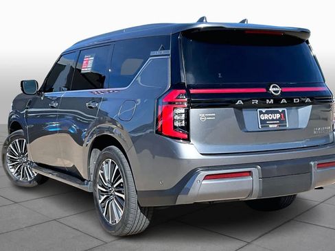 Used 2025 Nissan Armada Platinum Reserve image 11