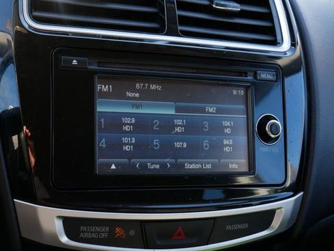 Used 2015 Mitsubishi Outlander Sport SE image 20