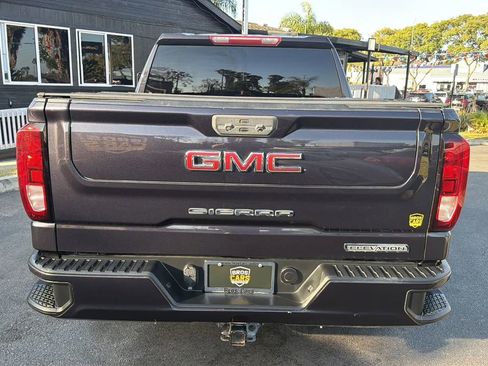 Used 2022 GMC Sierra 1500 Elevation w/ Max Trailering Package AWD/4WD image 7