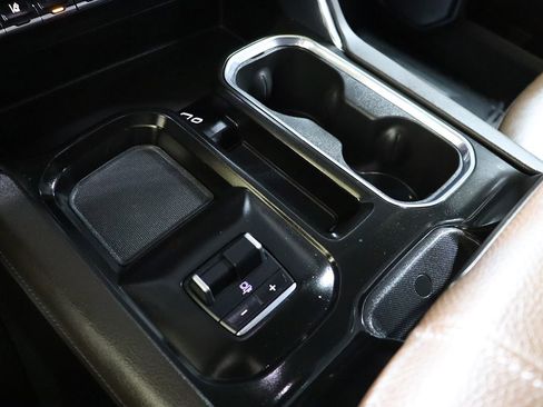 Used 2024 GMC Sierra 2500 Denali w/ Denali Reserve Package image 72