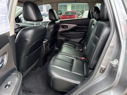 Used 2022 Nissan Murano SV AWD/4WD image 13