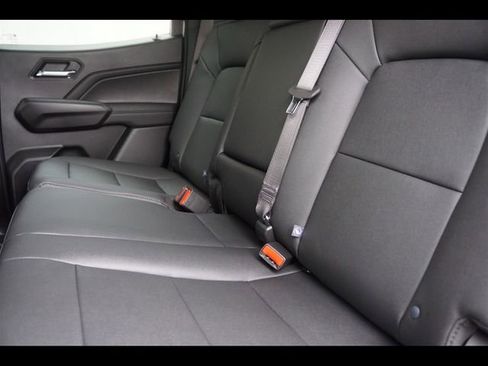 New 2026 Chevrolet Colorado LT w/ LT Convenience Package AWD/4WD image 7