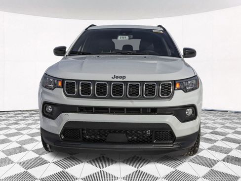 New 2026 Jeep Compass Latitude image 7