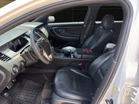 Used 2013 Ford Taurus SHO AWD/4WD image 3