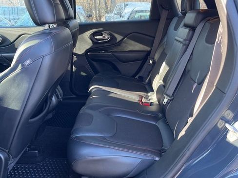 Used 2016 Jeep Cherokee Trailhawk w/ Comfort/Convenience Group image 6