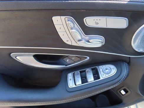 Used 2017 Mercedes-Benz C 300 4MATIC Sedan image 15