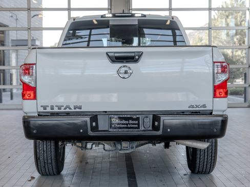 Used 2022 Nissan Titan S w/ S Utility Package image 13