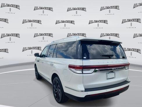 Certified 2024 Lincoln Navigator Reserve AWD/4WD image 3