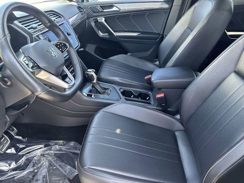 Used 2022 Volkswagen Tiguan SE R-Line FWD image 18