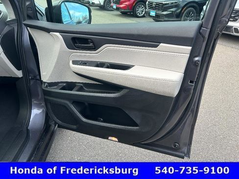 Used 2026 Honda Odyssey EX-L image 14