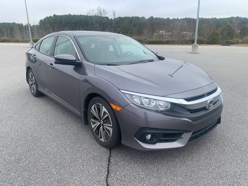 Used 2017 Honda Civic EX-L image 3