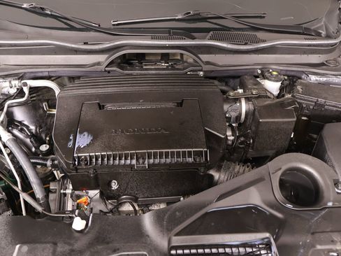 Used 2023 Honda Pilot LX image 19