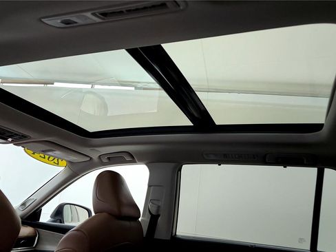 Used 2024 Toyota Grand Highlander Platinum image 28