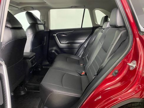 Certified 2022 Toyota RAV4 XLE Premium image 11