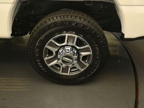 New 2026 Ford F350 Lariat w/ Lariat Premium Package AWD/4WD image 9