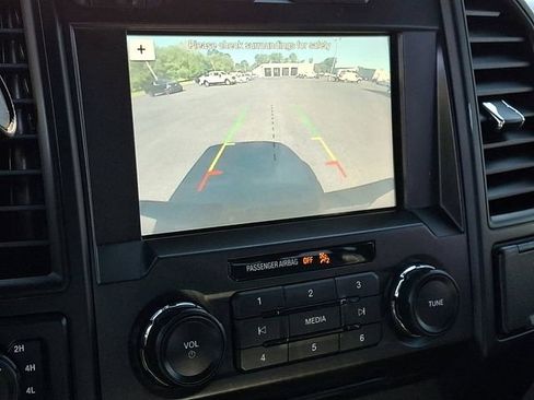 Used 2018 Ford F150 XL w/ Equipment Group 101A Mid AWD/4WD image 4