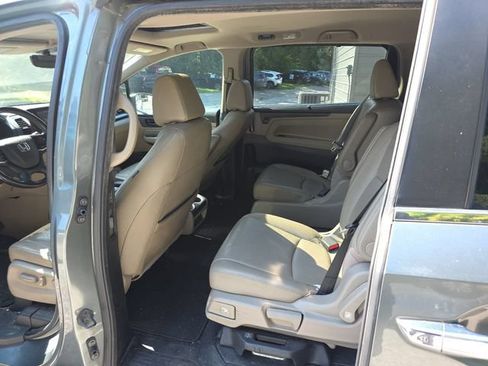 Used 2018 Honda Odyssey EX-L image 14
