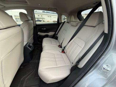 Used 2026 Honda HR-V EX-L image 11