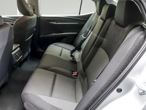 Used 2025 Toyota Camry LE FWD image 10