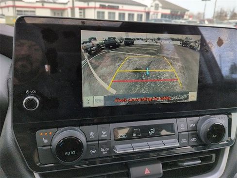 Certified 2024 Toyota Grand Highlander XLE image 22