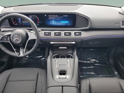 Certified 2026 Mercedes-Benz GLS 450 4MATIC image 16