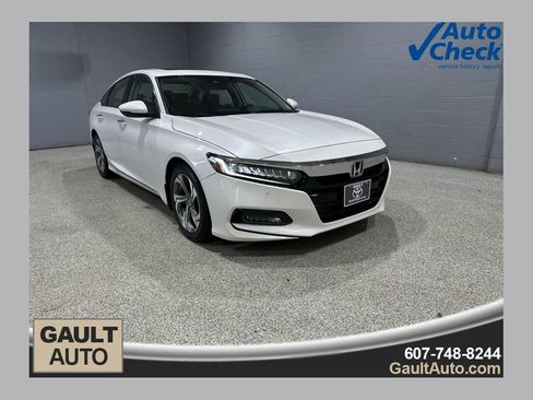 Used 2018 Honda Accord Touring image 1