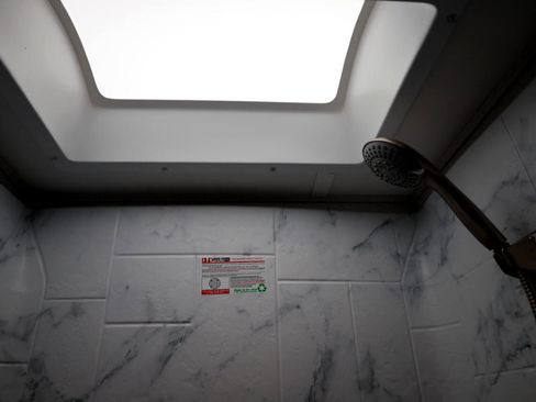 Used 2022 Ford E-450 and Econoline 450 Super Duty w/ Motorhome Prep Package image 56