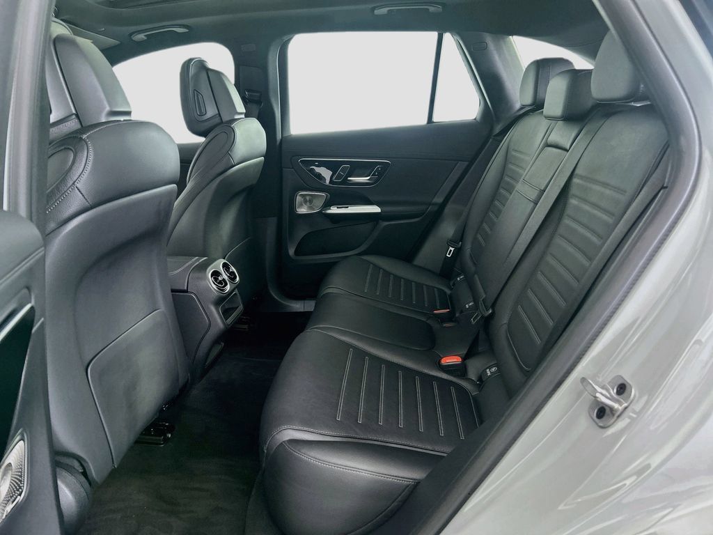 Certified 2026 Mercedes-Benz GLC 43 AMG 4MATIC image 20