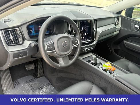 Certified 2025 Volvo XC60 B5 Core AWD/4WD image 17