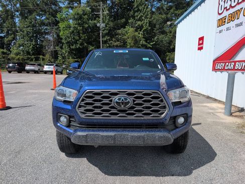 Used 2023 Toyota Tacoma TRD Off-Road w/ Technology Package RWD image 3
