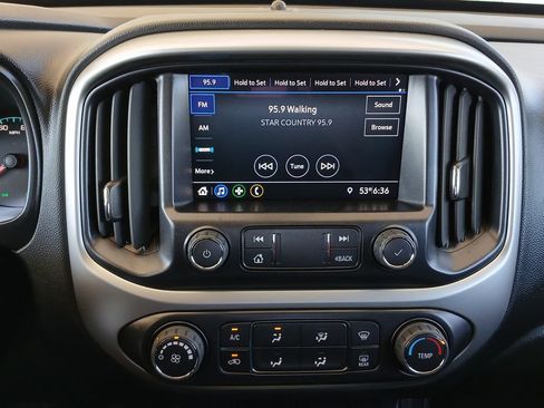 Used 2022 Chevrolet Colorado LT w/ LT Convenience Package image 13