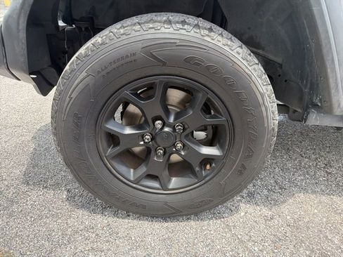 Used 2020 Jeep Wrangler Unlimited Sport AWD/4WD image 31