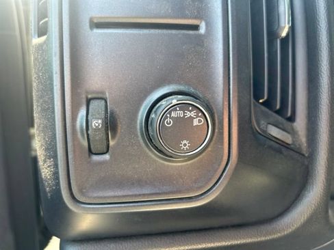 Used 2016 GMC Sierra 2500 4x4 Crew Cab w/ Sierra Convenience Package image 13