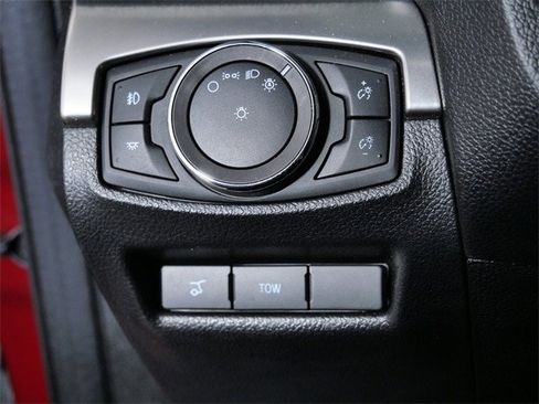 Certified 2019 Ford Explorer XLT w/ Equipment Group 202A image 26