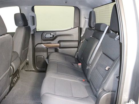 Used 2021 Chevrolet Silverado 1500 RST image 11