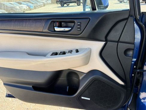 Used 2017 Subaru Outback 3.6R Limited image 15