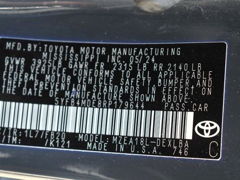 Certified 2024 Toyota Corolla LE image 33