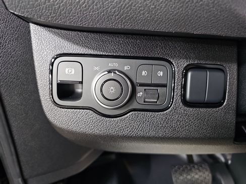 New 2026 Mercedes-Benz Sprinter 2500 image 28