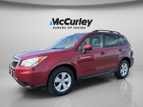 Used 2016 Subaru Forester 2.5i Premium w/ Popular Package #2 AWD/4WD image 3