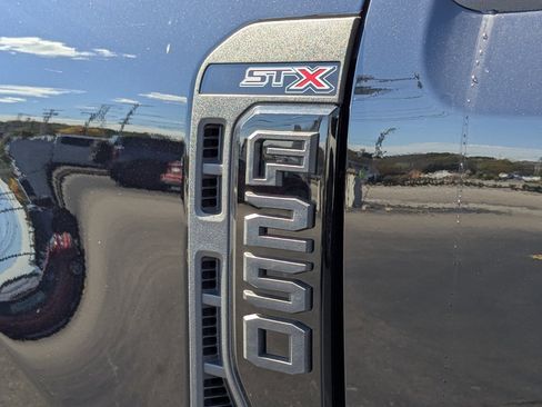 New 2026 Ford F250 XL w/ STX Appearance Package AWD/4WD image 11