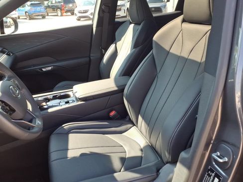 Used 2024 Lexus RX 350 F Sport w/ Convenience Package AWD/4WD image 19