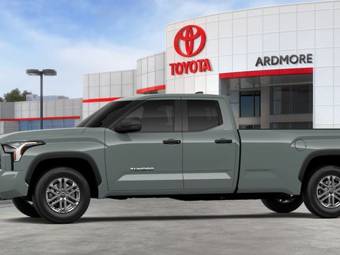 New 2026 Toyota Tundra SR5 AWD/4WD image 3