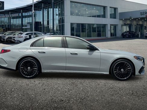 New 2026 Mercedes-Benz E 350 4MATIC Sedan image 3