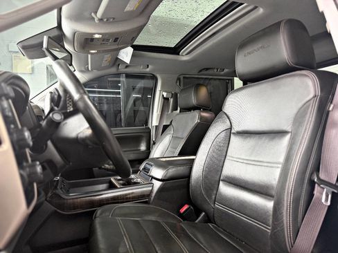 Used 2016 GMC Sierra 2500 Denali w/ Duramax Plus Package image 7