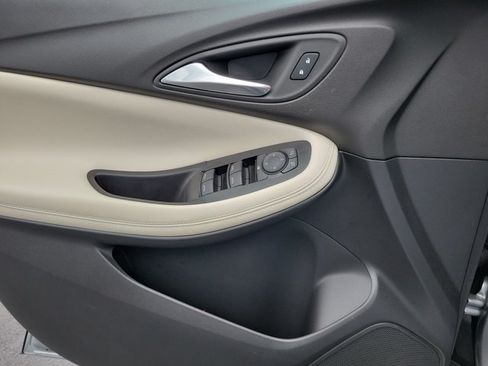 Used 2023 Buick Encore GX Preferred w/ Cold Weather Comfort Package FWD image 27