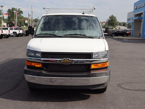 New 2025 Chevrolet Express 2500 Work Van w/ Driver Convenience Package image 28