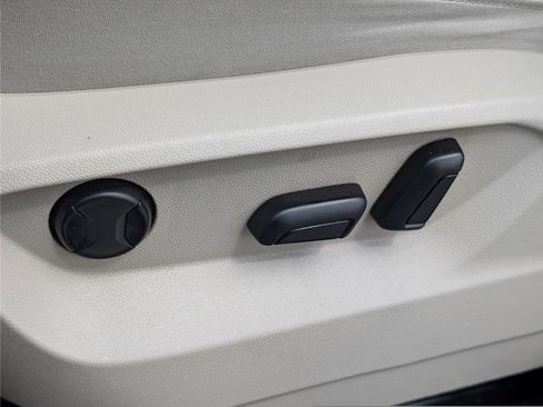 Used 2019 Volkswagen Atlas SE w/ Panoramic Sunroof Package AWD/4WD image 22