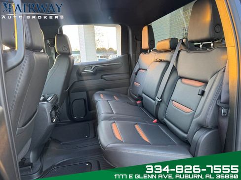 Used 2023 GMC Sierra 1500 AT4 image 11