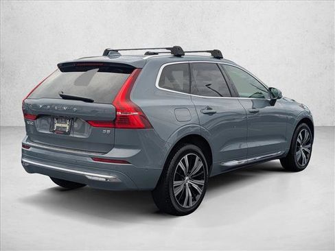 Used 2022 Volvo XC60 B5 Inscription w/ Advanced Package image 5